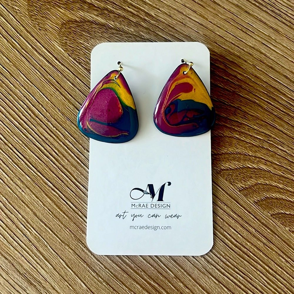 Guitar pick earrings